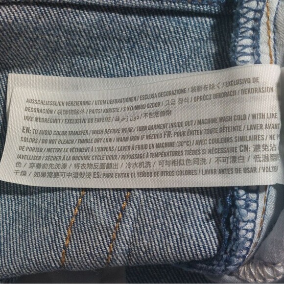 Abercrombie & Fitch Women's Curve Love Ultra High Rise 90s Straight Jeans 28 - Picture 14 of 16